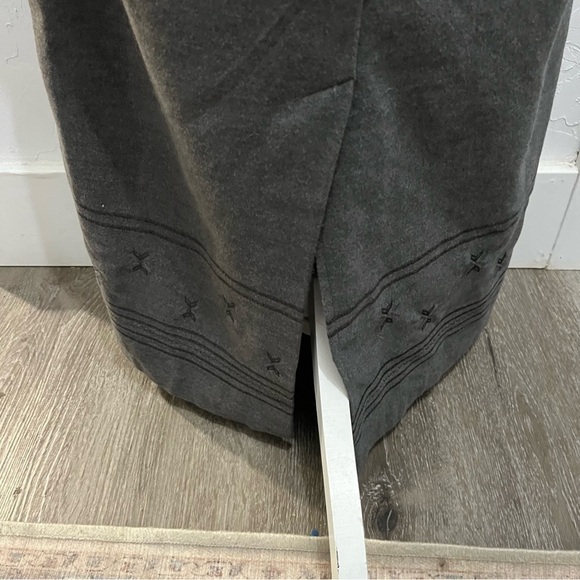 Eddie Bauer Gray Sleeveless VNeck Flannel Embroidered Maxi Dress Small - Picture 7 of 14